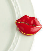 Nora Fleming Smooches! Mini